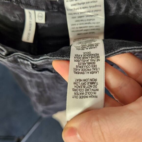 Good American Good Waist Crop Raw Hem Distressed Jeans Black Size 6 - Picture 11 of 11